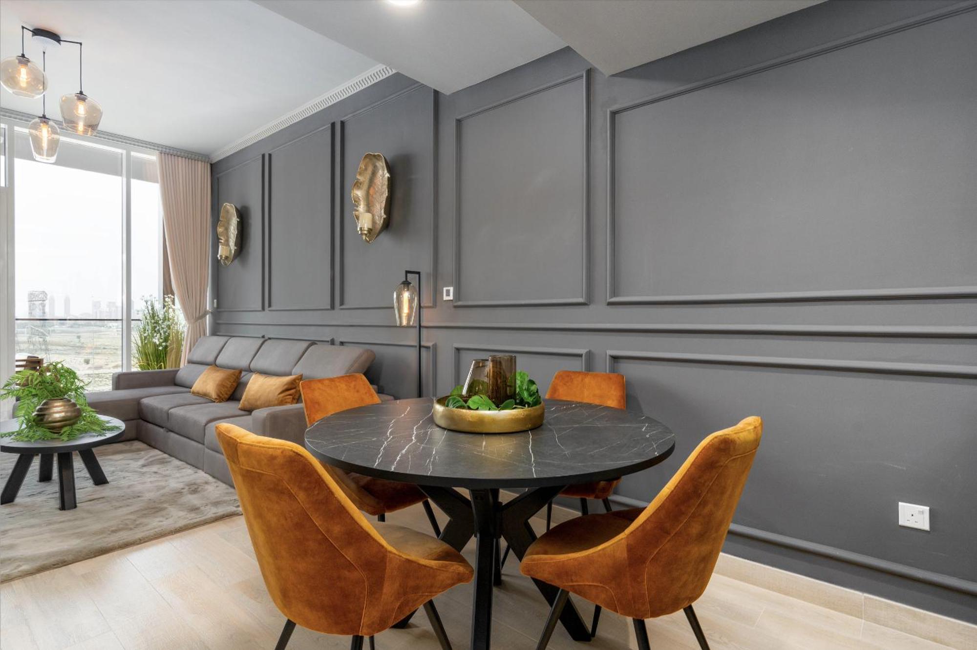 Blvd - Upgraded Highrise Suites